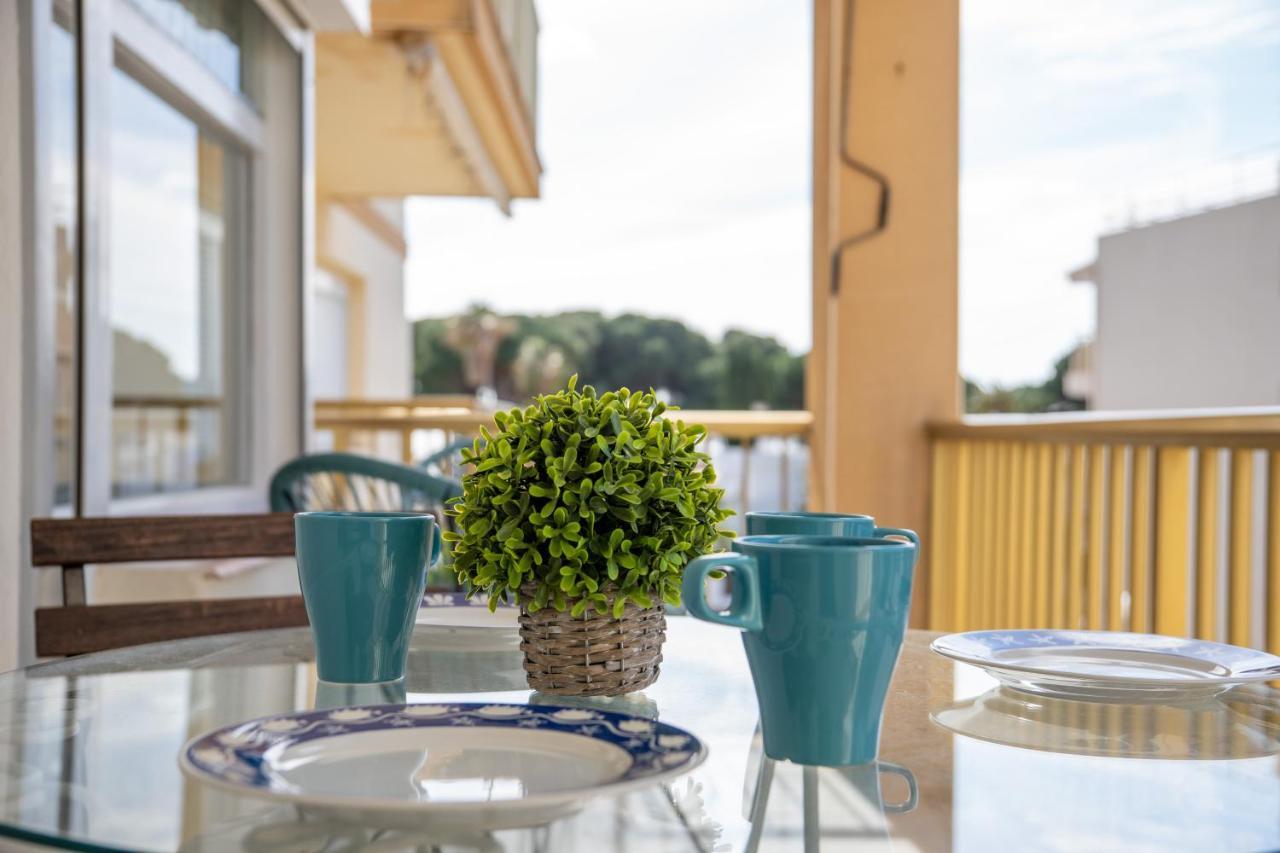 Coastal Paradise & Cozy Home With A 100M From The Beach! Cambrils Exterior photo