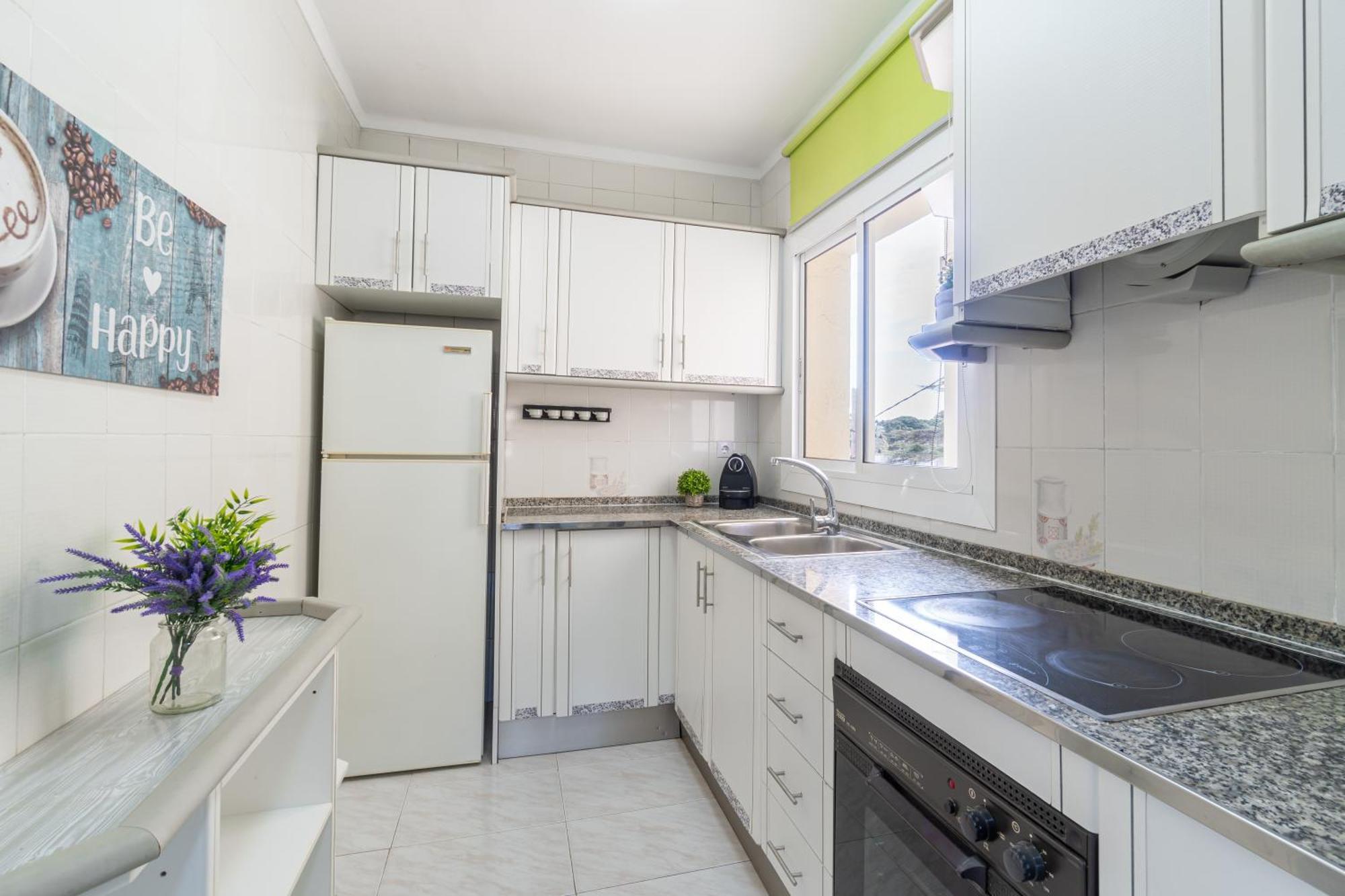 Coastal Paradise & Cozy Home With A 100M From The Beach! Cambrils Exterior photo