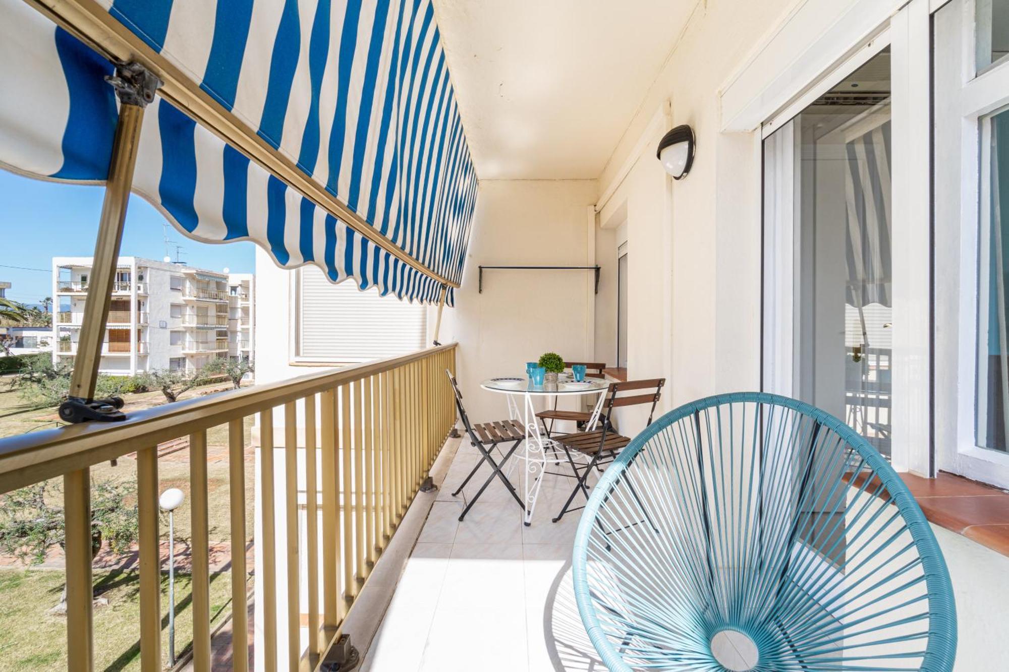 Coastal Paradise & Cozy Home With A 100M From The Beach! Cambrils Exterior photo